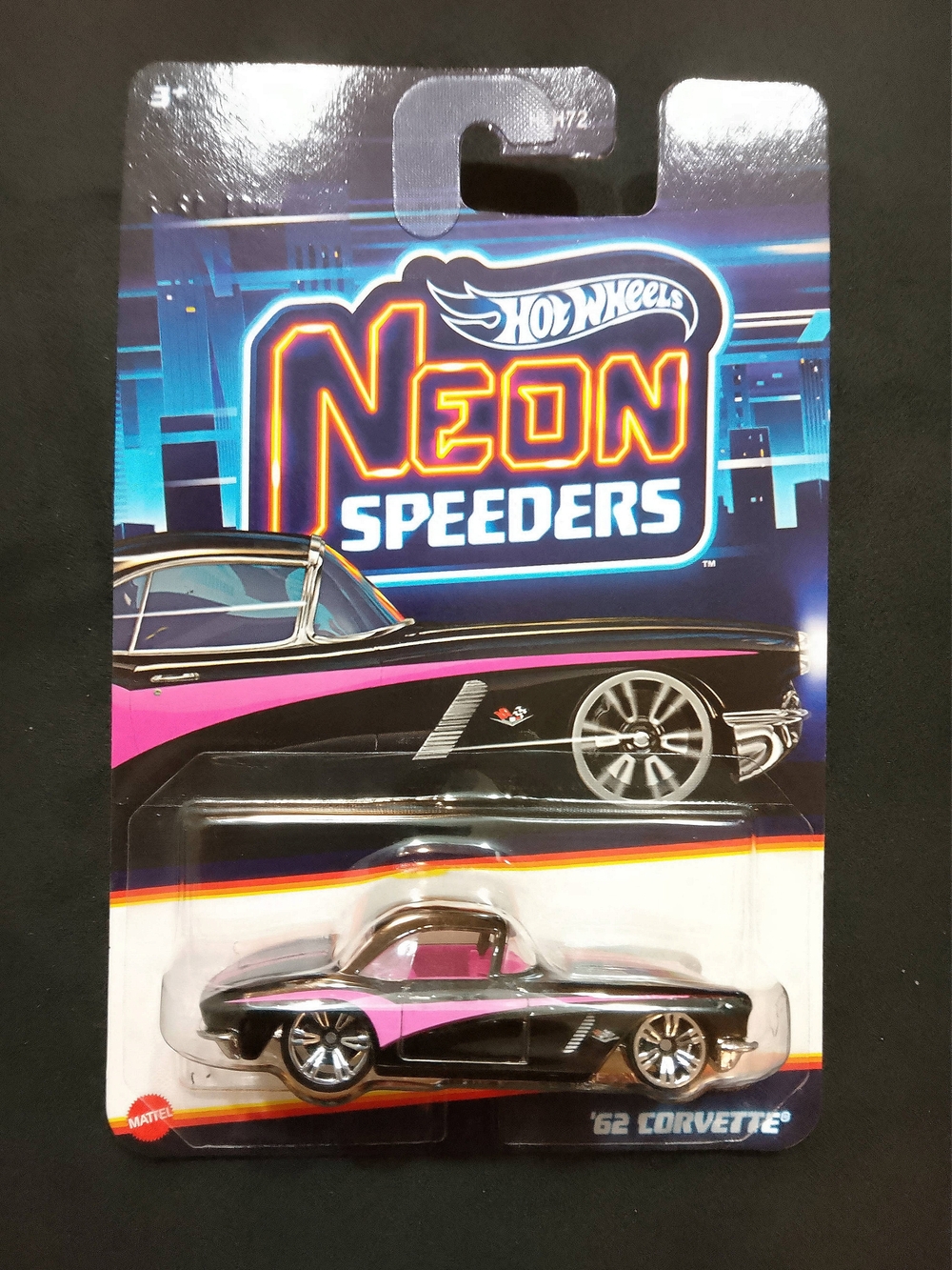 Neon Speeders '62 Corvette - Hot Wheels